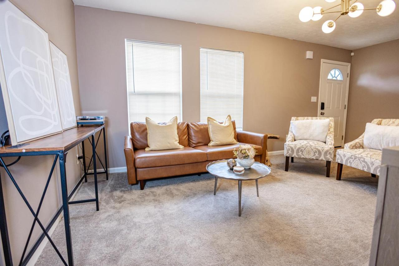 Lux - Downtown Oasis - Pool Table! Free Parking! Lexington Exterior foto