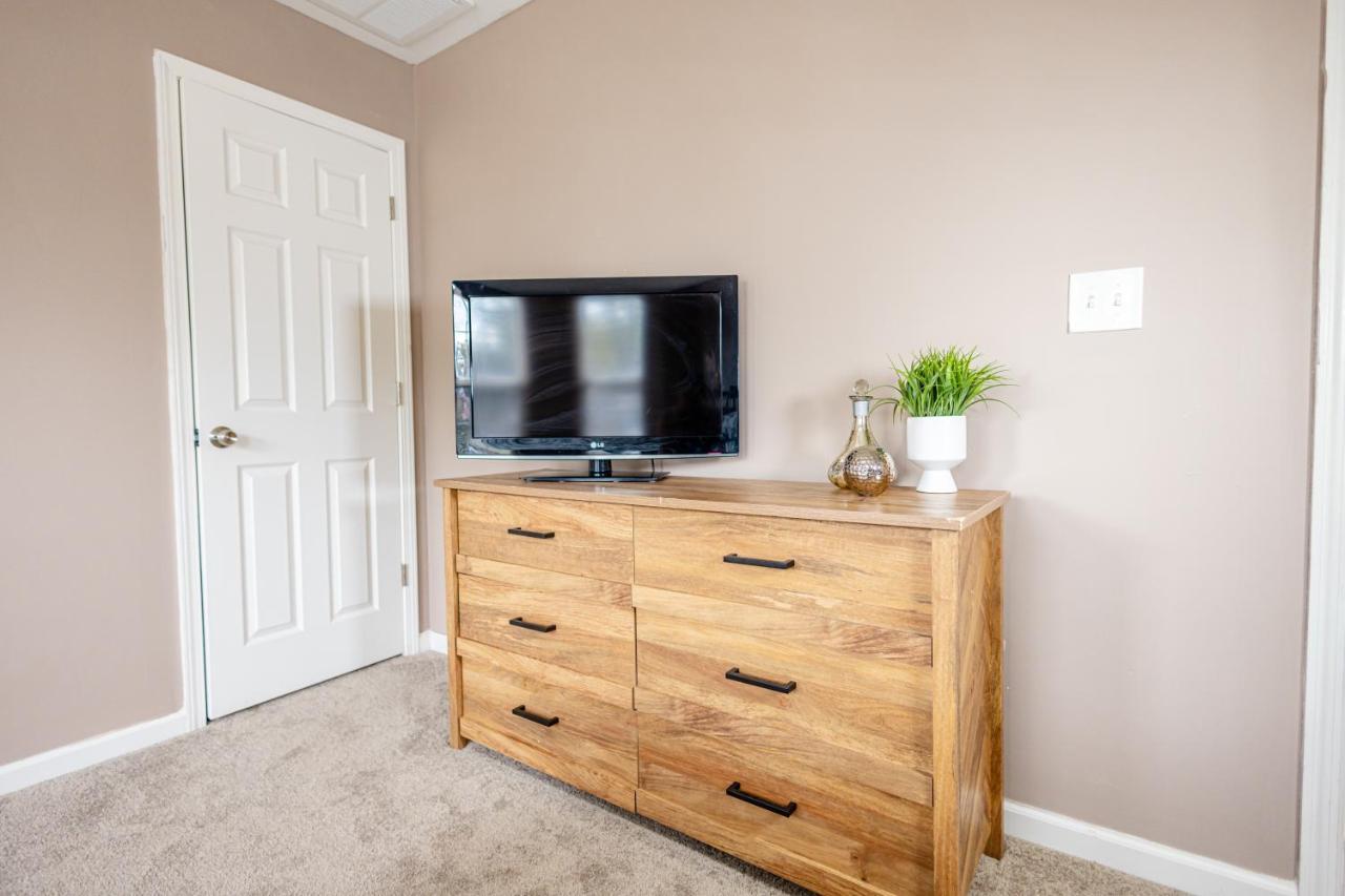 Lux - Downtown Oasis - Pool Table! Free Parking! Lexington Exterior foto